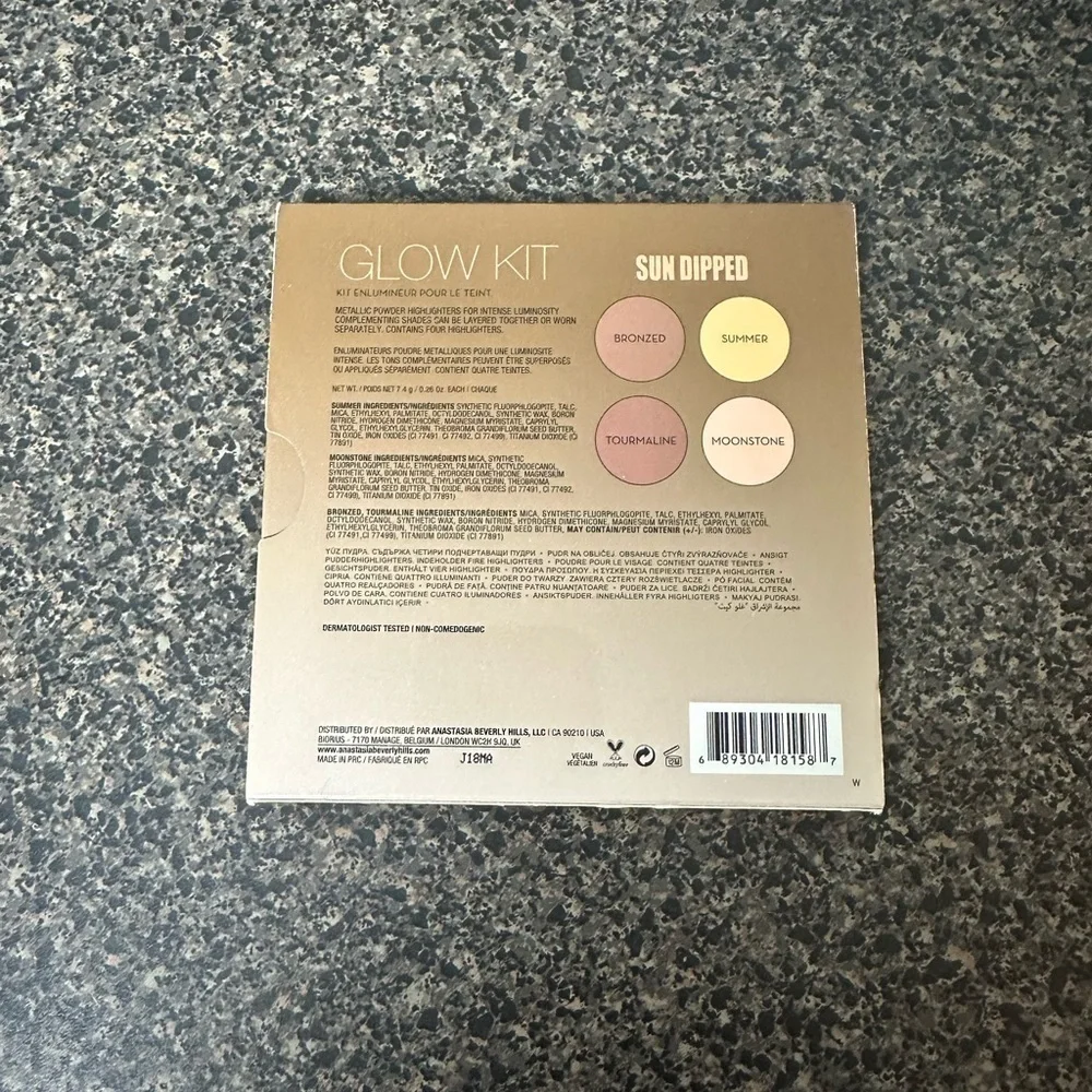 Anastasia Beverly Hills Sun Dipped Glow Kit